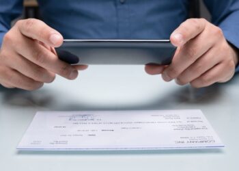 Transform Your Financial Security: Master the Digital Emergency Fund Revolution