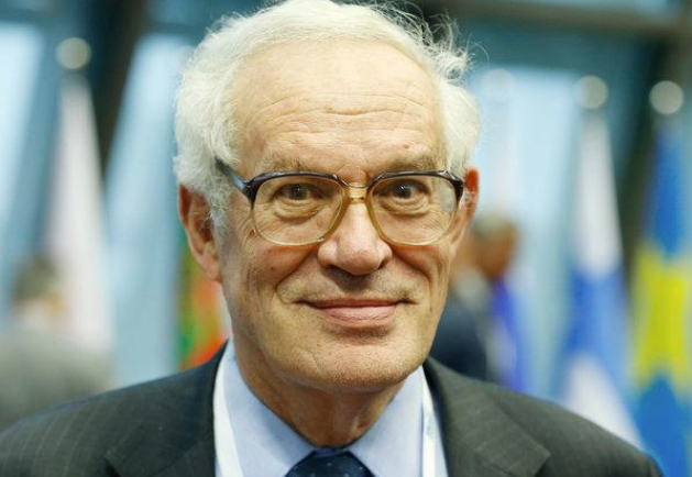 When the Scoreboard Becomes the Game: Goodhart's Law in Our Data-Obsessed World